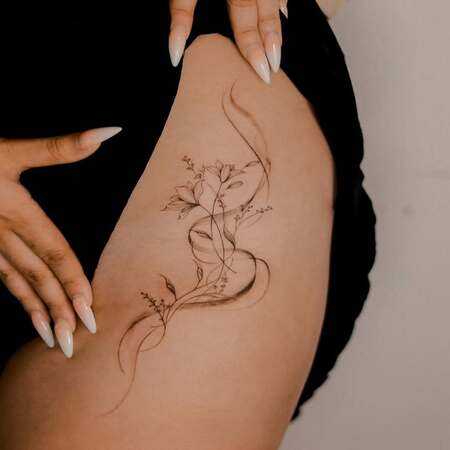 Sexy Hip Tattoo Designs and Gorgeous Hip Tattoos for Women
