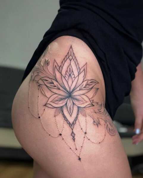 Lace and ornamental tattoo