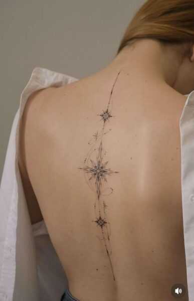 Ornamental Collar-to-Lower-Back Design | Szablowski Marek